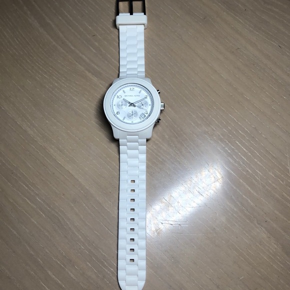 Michael Kors MK5292 white rubber strap watch